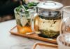 일상 속 대체요법, 작은 변화로 건강 챙기기 clear glass mug on tray